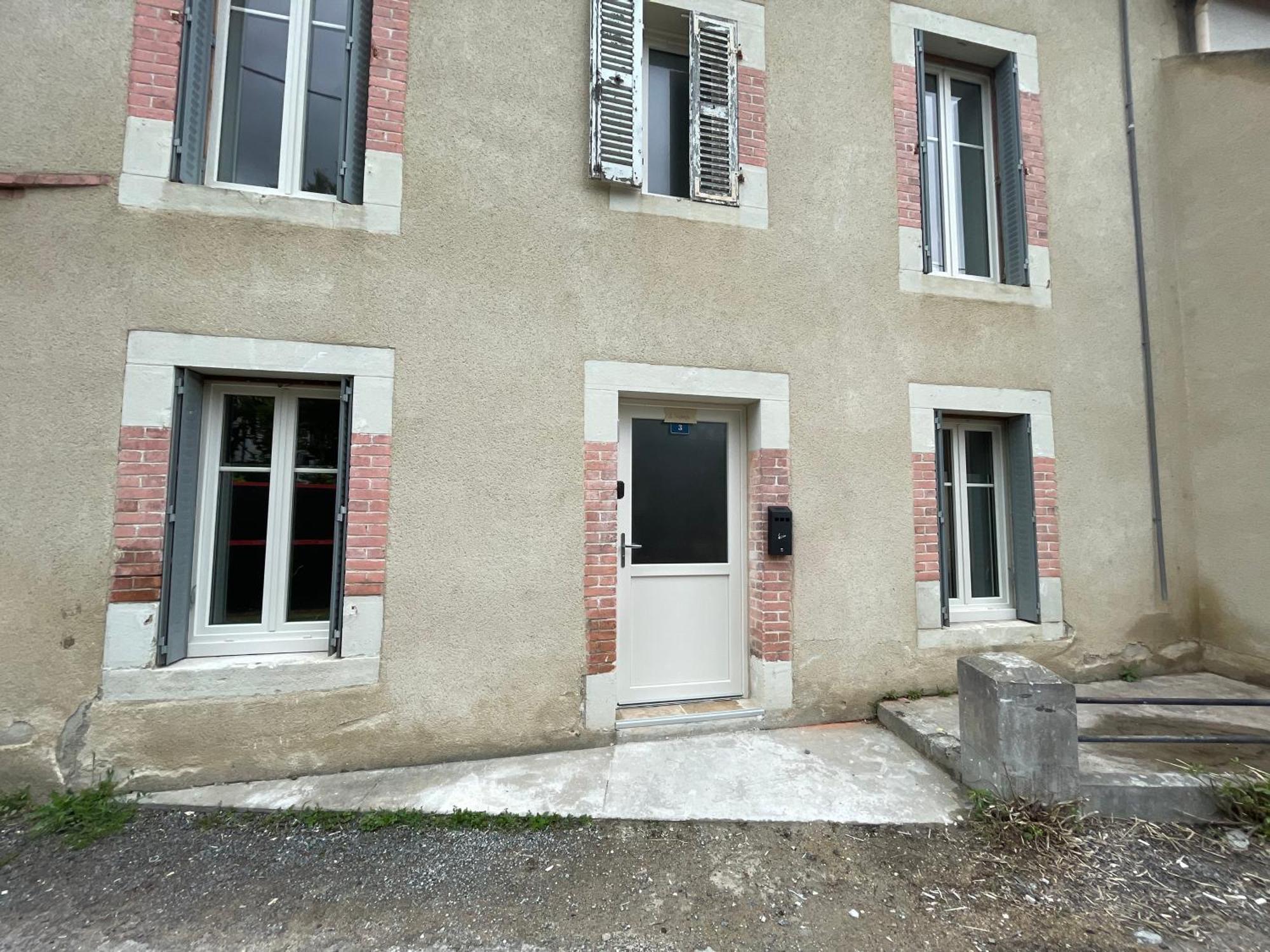 Le Troglodyte - Homy * Montlucon