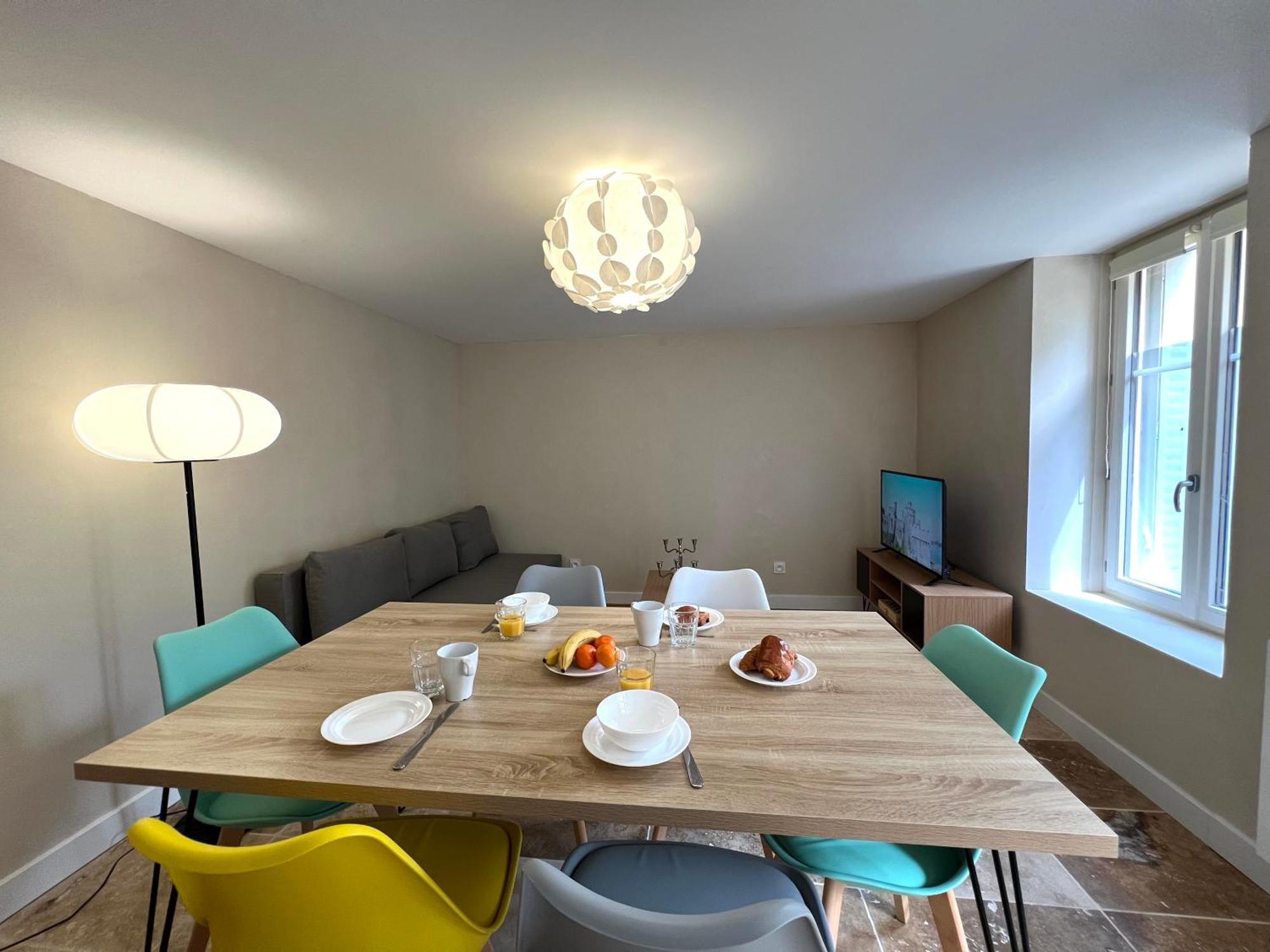 Apartment Le Troglodyte - Homy Montlucon